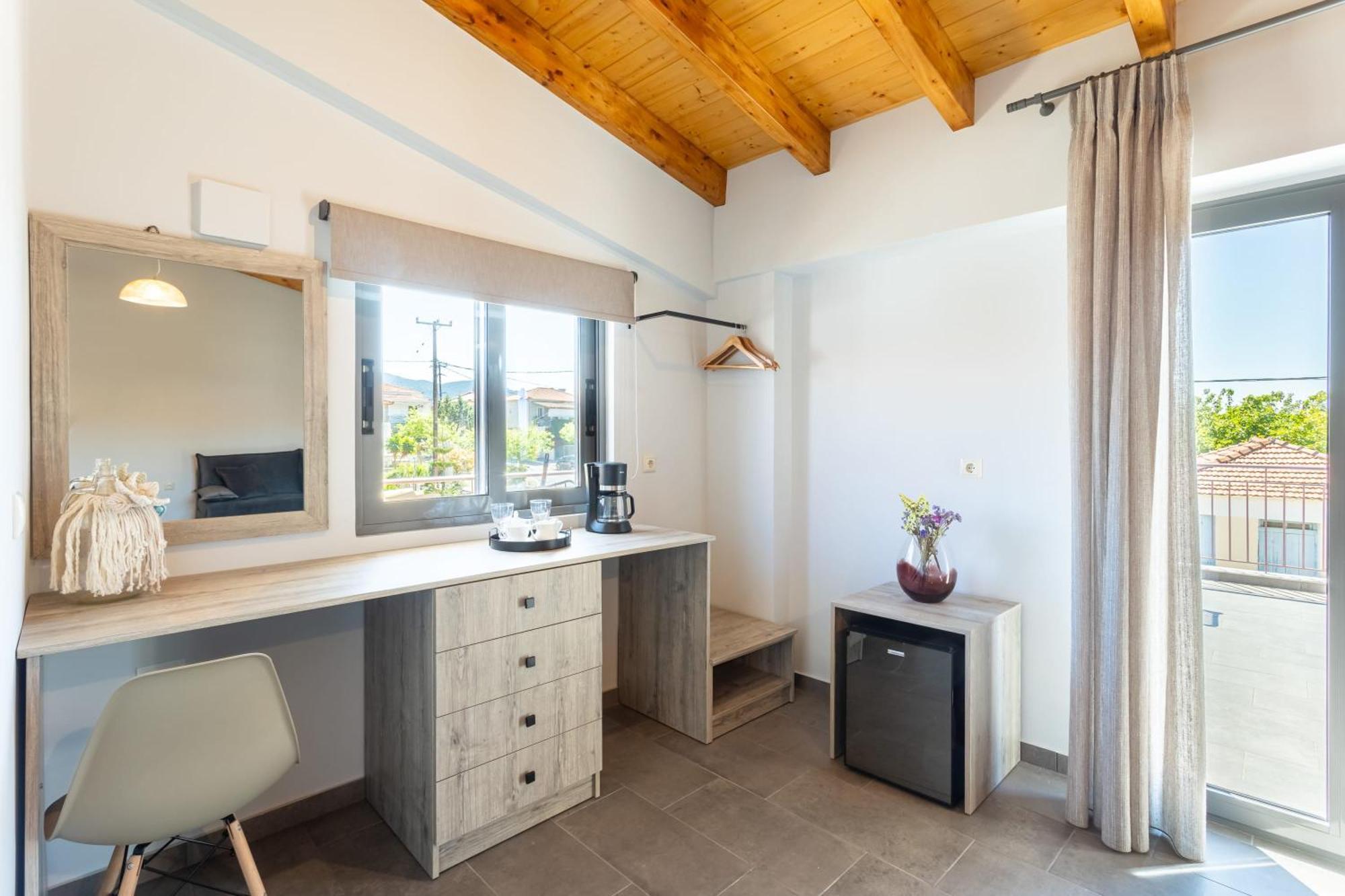 Petrino Serene Nests - Bright Getaways Kakovatos Ngoại thất bức ảnh